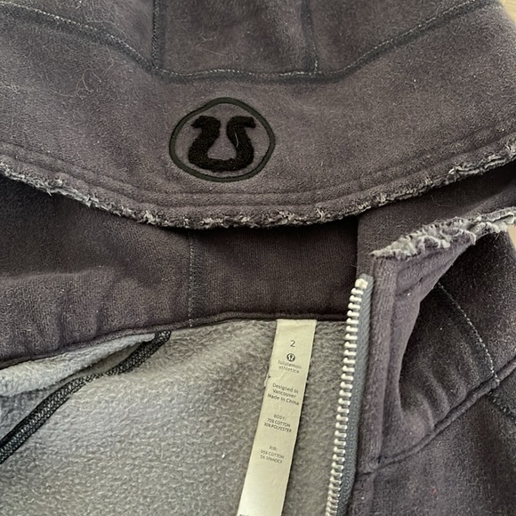 Lululemon rare remix scuba hoodie coal love special edition - Picture 4 of 9